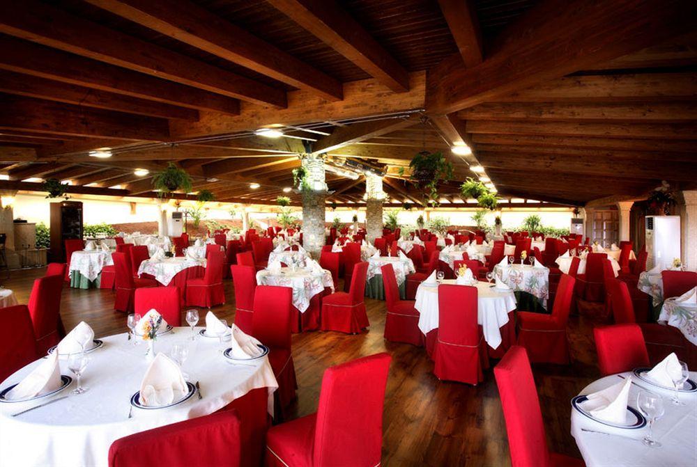 Complejo Aldeola Bed & Breakfast Malpica Eksteriør bilde
